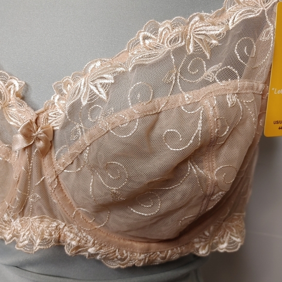 NUDE lace unlined bra size 44D - Picture 3 of 8